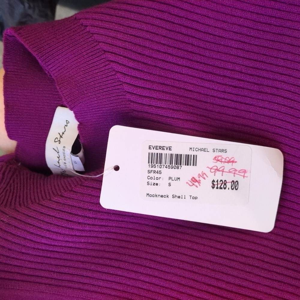 Michael stars small plum knit top - Picture 5 of 5